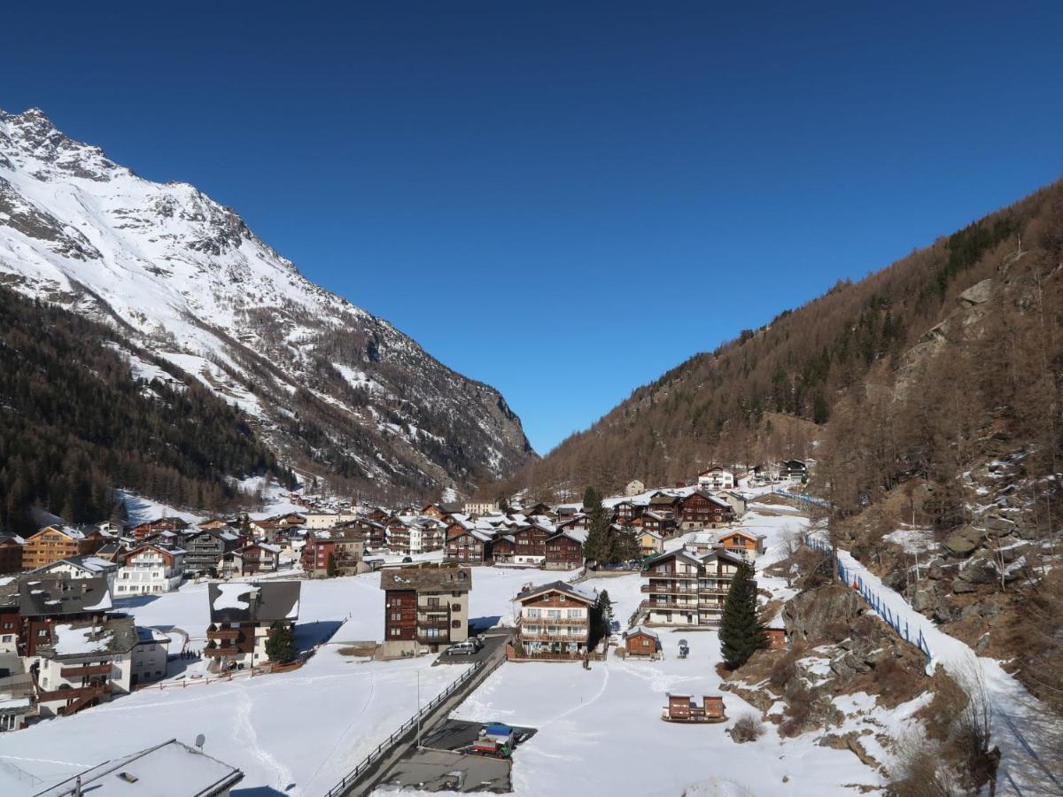 Apartment Amara By Interhome Saas-Fee Luaran gambar